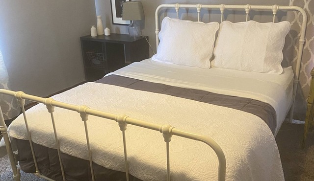 Small Town Charmer in New Cumberland