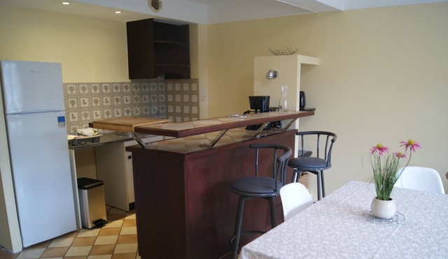 Small town of character: 1st floor apartment