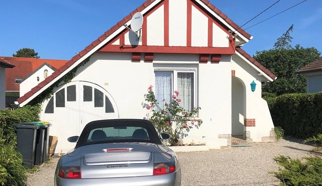 Small typical villa named Stella Beach