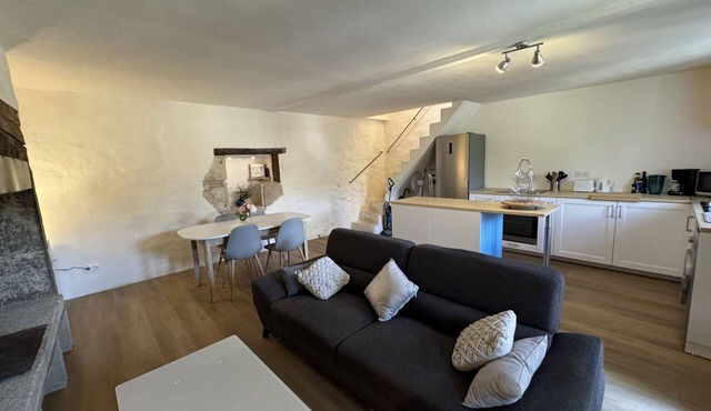 Small vacation home in Alvignac
