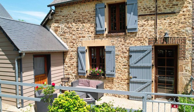 Small village house in the heart of Normandy!
