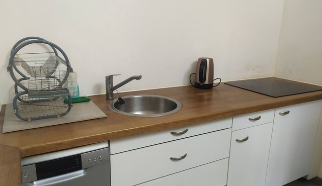 Small village house (2 bedrooms) 12 minutes' drive from Pornic beaches