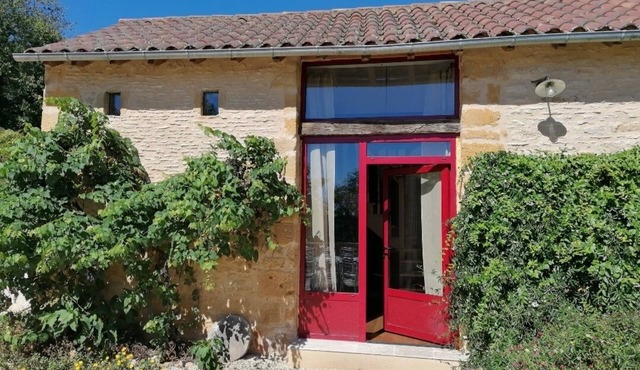 Small vintage-style barn in an unspoilt setting