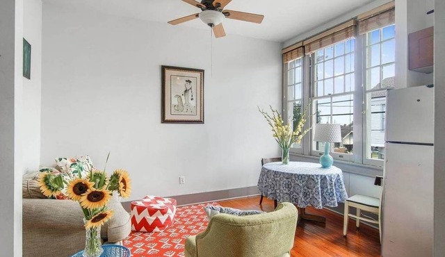 Smart 2BR Overlooking Freret w/Parking - Foodie HQ