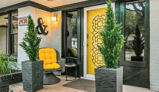 Smart & Functional w Elevated Design 1/1 Singles/Couples 20 Mins to Dtown Dallas