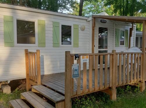 Smart Home Athen mit Terrasse, ca 15min Europapark, Rulantica