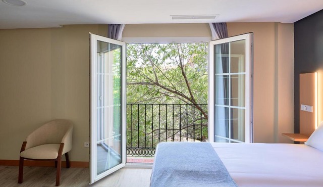 Smart Hotel La Sagra