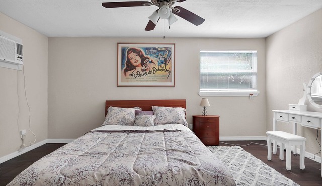 Smart Saver Townhouse, Close 2 NAS Jax, Long-Term