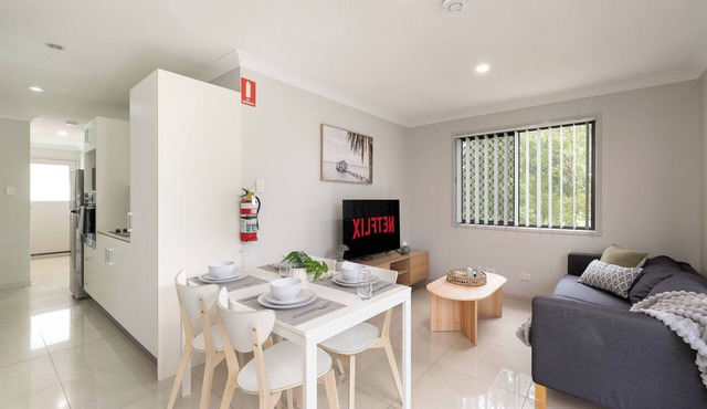 Smart Suites Self Check-in Apartments - 73 Bale