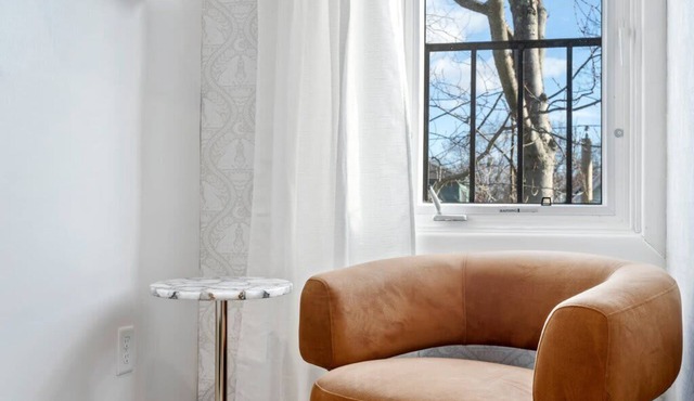 Smart TV | Murphy Bed | Near Back Cove | Parking