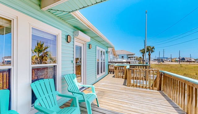 Smiles in Isla Del Sol | House in Galveston