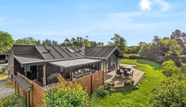 "Smilla" - 1.1km from the sea by Interhome
