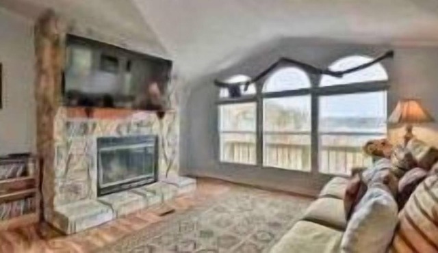 Smith Lake Cullman Cove BREMENALBOAT LIFT DK!