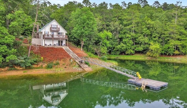 Smith Lake Fishing & Family Retreat - Private Dock, Calm Cove, Fire Pit, & Kayak