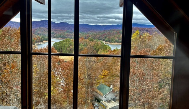 Smokey View Retreat - The name says it all