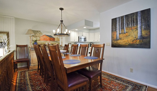 Smokies 2 | Fireplace, Restaurant, Pool, Spa