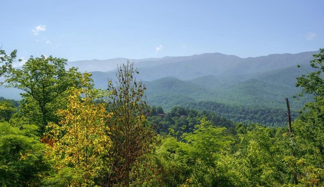 Smoky Mountain Dream Cabin