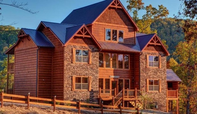 Smoky Mountain Lodge Home