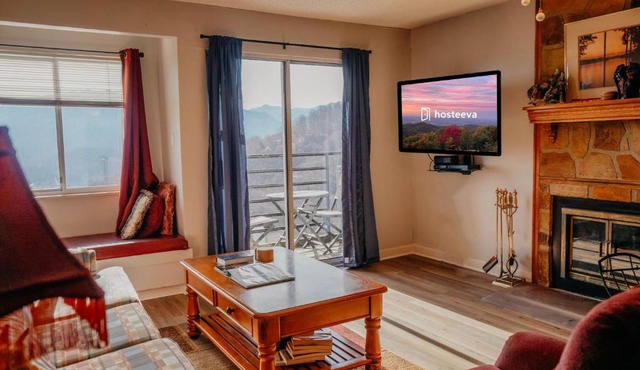 Smoky Mountains 2BR Stunning Condo