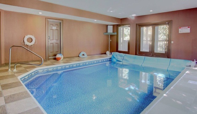 Smoky Mtn Cabin: Indoor Pool, Theater, Game Room🏡
