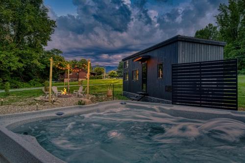 Smoky Nook Soak and Smores Getaway