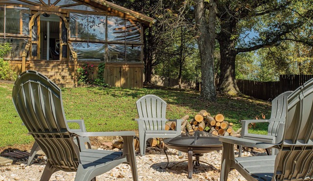 Smoky Retreat · Hot Tub · Near Blackberry Farm