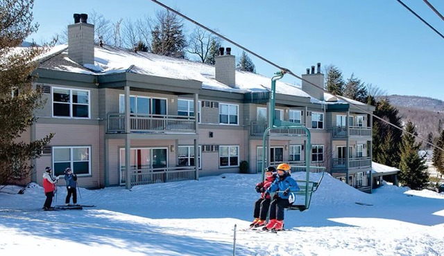 Smugglers Notch Awarded #1 Resort in the East by SKI Magazine 2023 2BR/2BA Delux