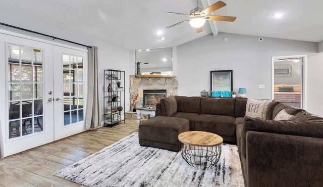 SMV Spacious Stay Sweetwater
