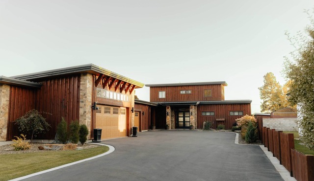 Snake River Estate - Direct River Access & Firepit