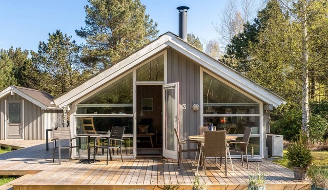 "Snari" - 400m from the sea by Interhome