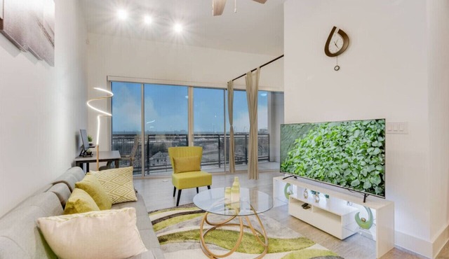 Snazzy loft style 2BR | Gym | Parking | Workspace