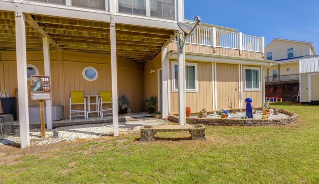 Sneads Ferry Vacation Rental Studio w/Water Views