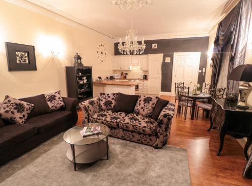 Sneaton Hall Apartment 4