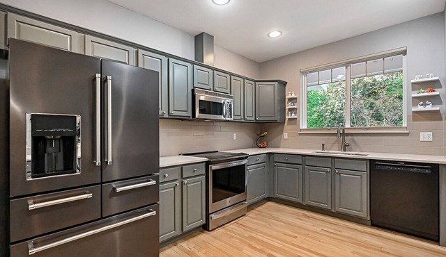 Snoqualmie Ridge Charming 2-bedroom townhome