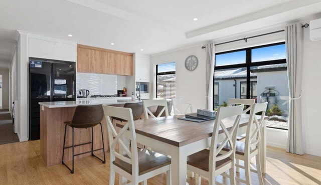 Snow Pine 3 Bedroom Apartment