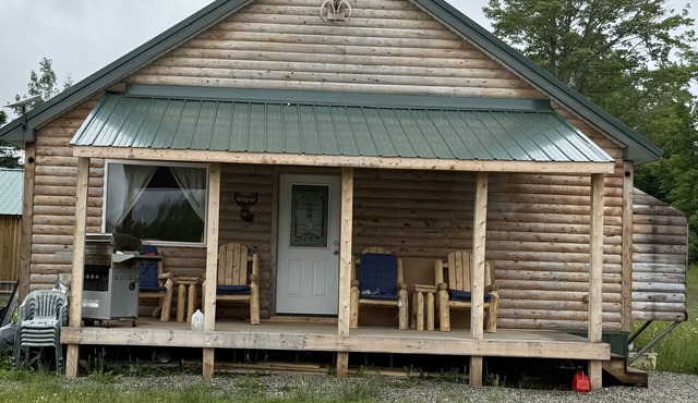 Snow Sledders Paradise Shin Pond Area Cabin Sleeps 10-15 Four Season