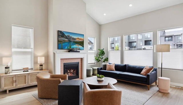 Snowbasin Family Vibes – Kids toys + Chef’s Kitchen + Movie Room