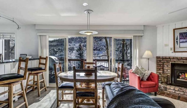 Snowmass - Woodbridge Condos 23C