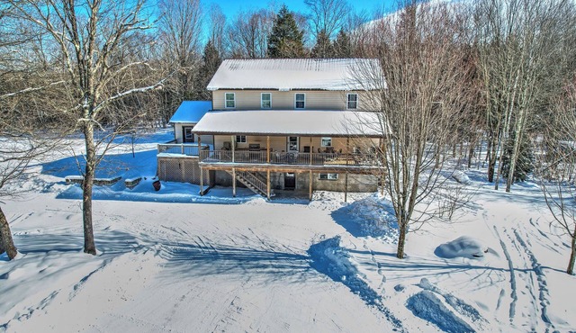 Snowmobile Haven,Main Trails on property, Winter Wonderland, Adirondack Lodge