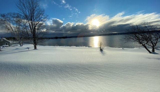 Snowmobile Trail #15,#159. 235 FT Private Lake Sup. Shore, Kayaks,PingPong Table