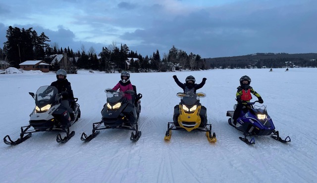 Snowmobile Trails OPEN 1/20/26! Ski, Family friendly, Rustic, Dogs Welcome!