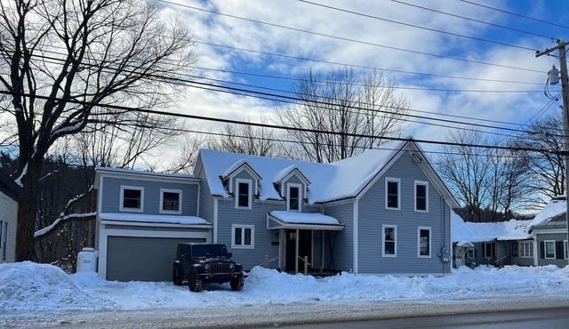 Snownook Chalet a cozy ski retreat in Ludlow, Vermont
