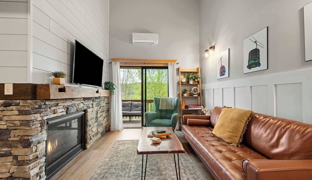 SnowPine Condo, Sleeps 6, Patio, A/C