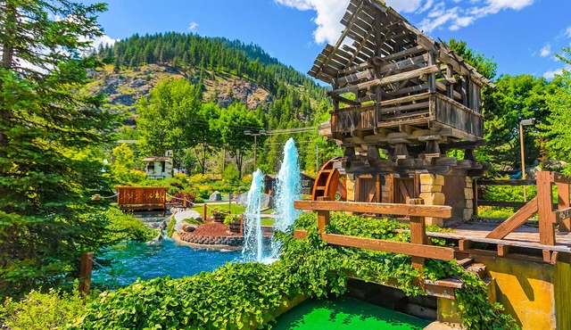 Snowstorm Studio on Icicle Village