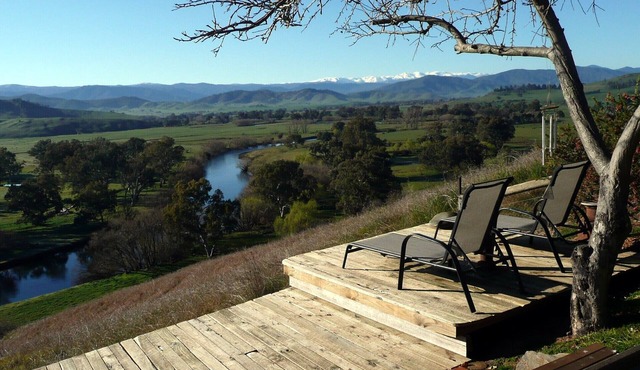 Snowy Mountain Holidays - Both Cottages
