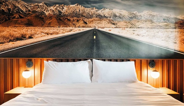 Snowy Peaks Getaway | La Vista Motel | 212