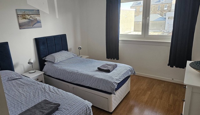 Snug - Colquhoun Square Apartment