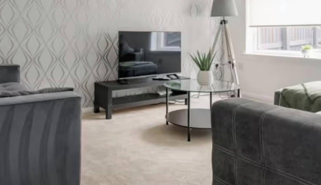 Snug Modern Home in West Calder