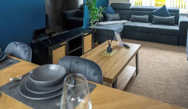 Snug Modern Home in Whitburn