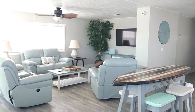 So Beachy! A family and Pet-friendly Spacious Home